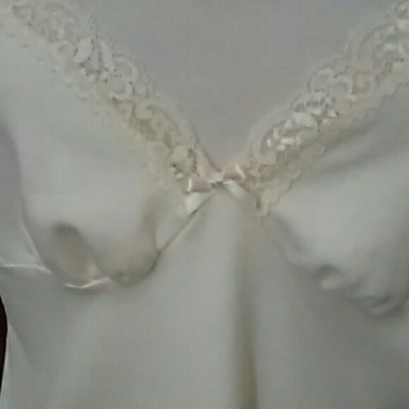 Nightie by Delicates  - Picture 2 of 8